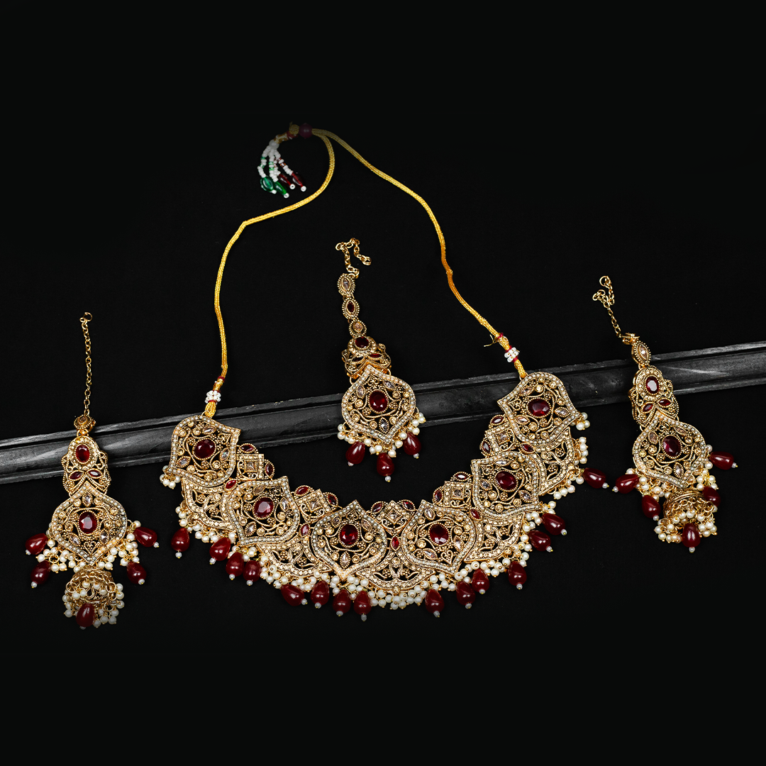 Legacy Charm Necklace Set