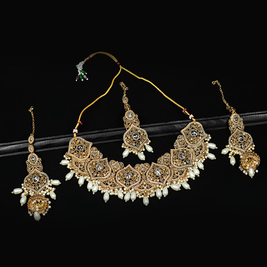 Legacy Charm Necklace Set