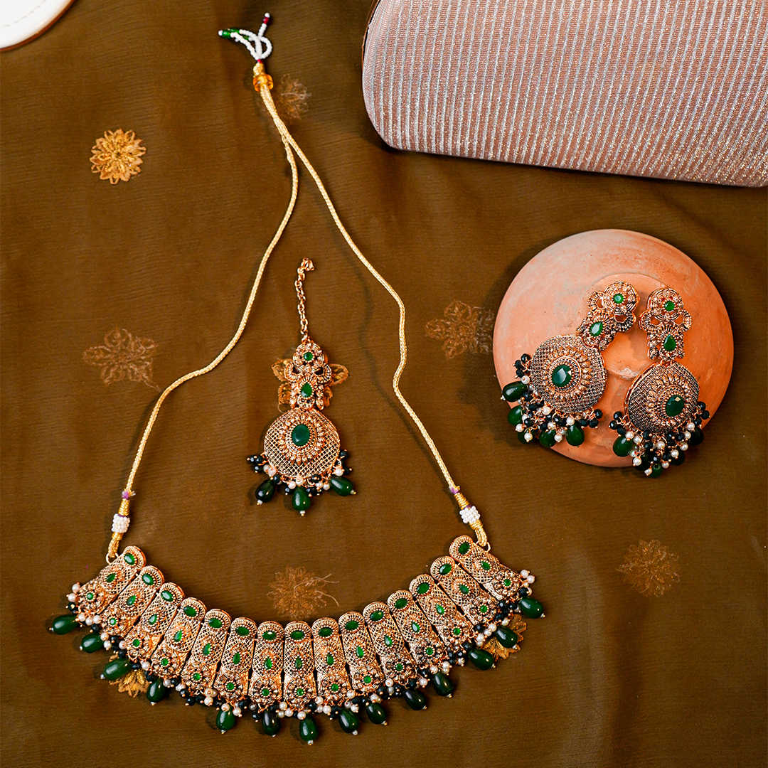 Moonlit Pearl Collar Set