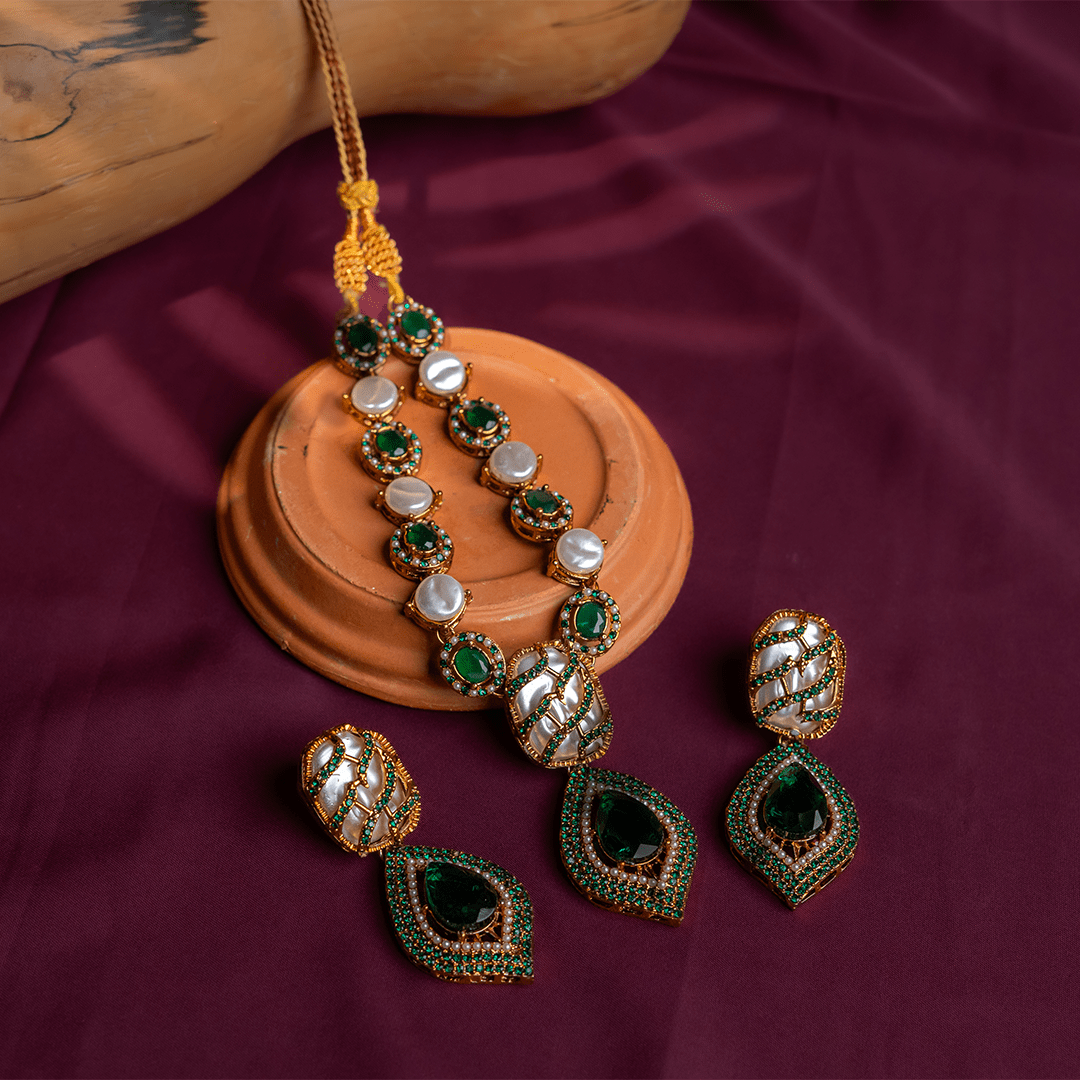 Radiant Serenity Necklace Set