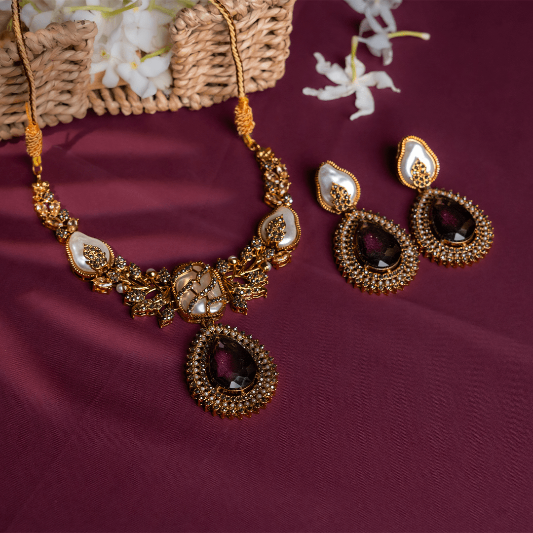 Sapphire Muse Necklace Set