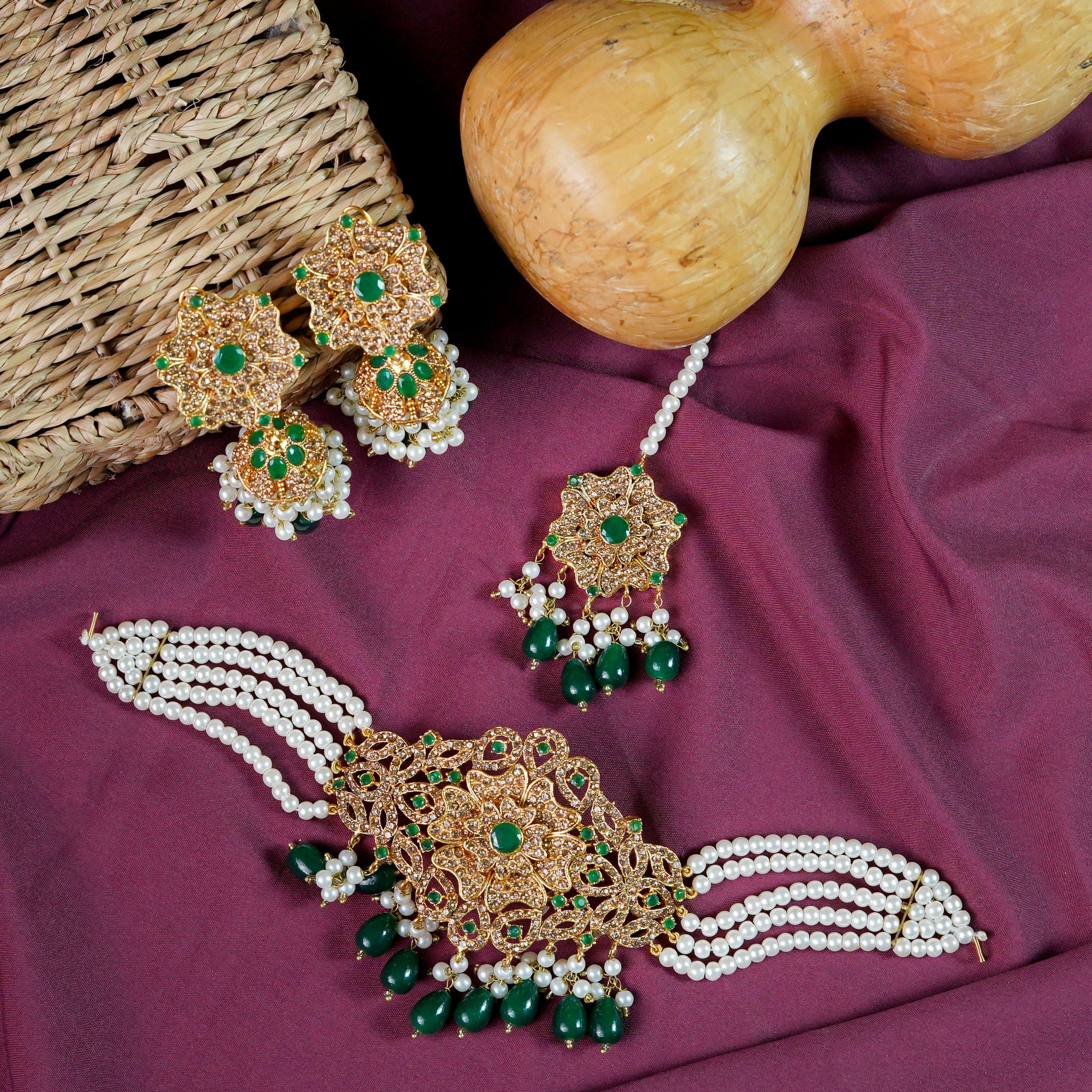 Royale Blossom Choker Set